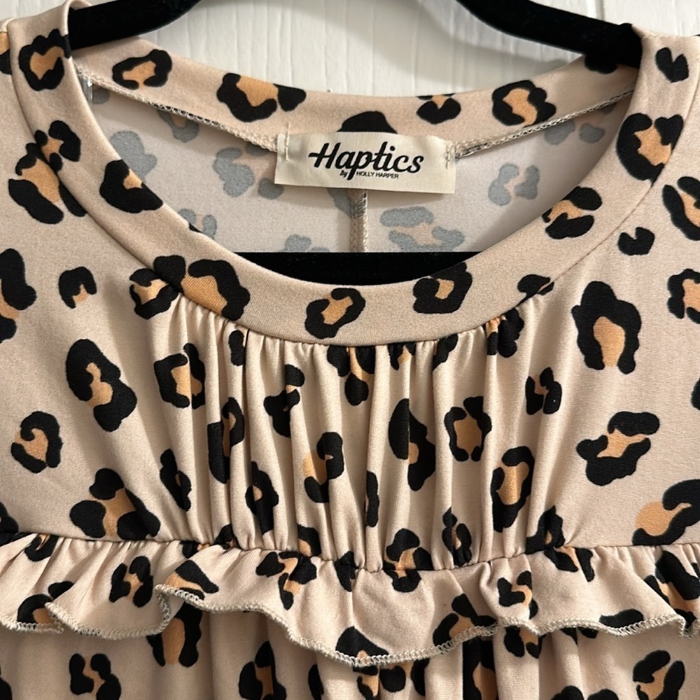 NWOT sample sale top - Picture 3 of 8